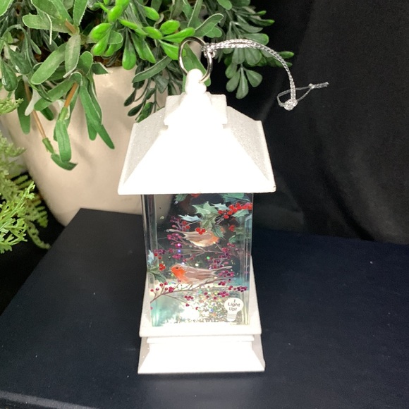 Beautiful GANZ led light up bird house shimmering glittery Christmas ornament - Picture 6 of 9